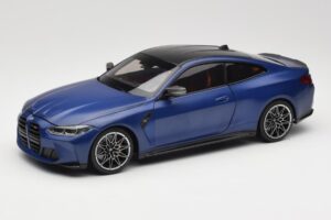 BMW M4 G82 Sininen Metallic Minichamps 1:18 113020123 Metalli