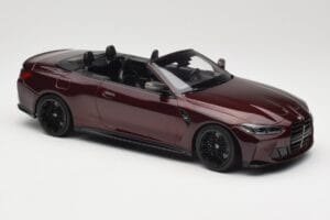BMW M4 G83 Avoauto Punainen Metallic Minichamps 1:18 155021032 Metalli — kuva 4 / 6