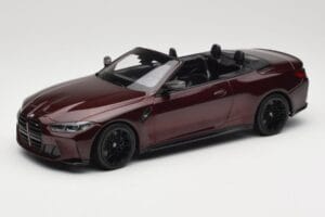BMW M4 G83 Avoauto Punainen Metallic Minichamps 1:18 155021032 Metalli