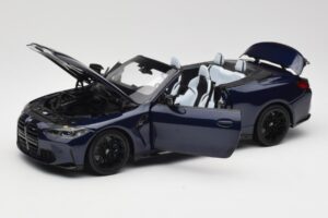 BMW M4 G82 Avoauto Sininen Metallic Minichamps 1:18 110021031 Metalli — kuva 2 / 8