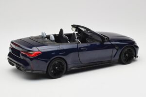 BMW M4 G82 Avoauto Sininen Metallic Minichamps 1:18 110021031 Metalli — kuva 3 / 8