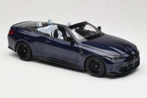 BMW M4 G82 Avoauto Sininen Metallic Minichamps 1:18 110021031 Metalli — kuva 6 / 8
