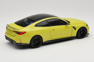 BMW M4 G82 Keltainen Jälleenmyyjän Erikoisversio Minichamps 1:18 80435A51949-R1 Metalli — kuva 3 / 10