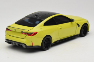 BMW M4 G82 Keltainen Jälleenmyyjän Erikoisversio Minichamps 1:18 80435A51949-R1 Metalli — kuva 5 / 10