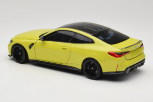 BMW M4 G82 Keltainen Jälleenmyyjän Erikoisversio Minichamps 1:18 80435A51949-R1 Metalli — kuva 8 / 10