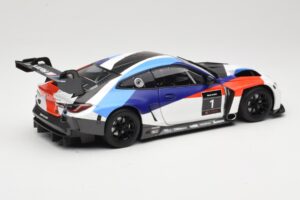 BMW M4 G82 GT3 Presentation 2021 Minichamps 1:18 80435A5D002 Metalli — kuva 3 / 8