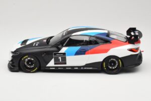 BMW M4 G82 GT4 #1 Presentation 2022 Otto 1:18 OT1228 Hartsi — kuva 3 / 6