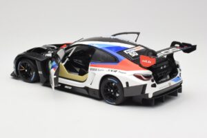 BMW M4 GT3 Ceccato Racing #50 T. Glock DTM Imola 2022 Minichamps 1:18 113222050 Metalli — kuva 5 / 8