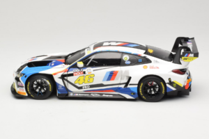 BMW M4 GT3 #46 V. Rossi / A. Farfus / M. Martin Team WRT 12 Hours of Bathurst 2023 Minichamps 1:18 113232146 Metalli — kuva 4 / 8