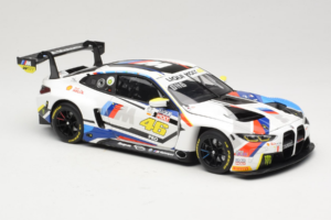 BMW M4 GT3 #46 V. Rossi / A. Farfus / M. Martin Team WRT 12 Hours of Bathurst 2023 Minichamps 1:18 113232146 Metalli — kuva 6 / 8