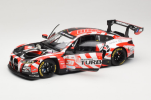 BMW M4 GT3 LMGT3 #31 D. Leung / S. Gelael / A. Farfus Team WRT 2nd Place 24 Hours of Le Mans 2024 Minichamps 1:18 113242431 M — kuva 2 / 8