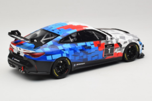 BMW M4 GT4 #1 Presentation 2024 Otto 1:18 OT1125 Hartsi — kuva 2 / 6