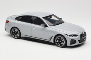 BMW M440i G26 Gran Coupe Brooklyn Harmaa Metallic Otto 1:18 OT454 Hartsi — kuva 4 / 6