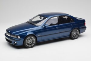 BMW M5 E39 Avus Sininen Otto 1:12 G073 Hartsi