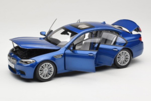 BMW M5 F10 Monte Carlo Blue Paragon 1:18 80432186352 Metalli — kuva 2 / 8
