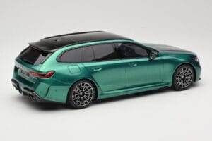 BMW M5 G99 Competition Touring Isle of Man Green GT Spirit 1:18 GT509 Hartsi — kuva 2 / 6