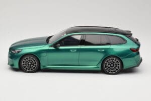 BMW M5 G99 Competition Touring Isle of Man Green GT Spirit 1:18 GT509 Hartsi — kuva 3 / 6