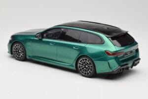 BMW M5 G99 Competition Touring Isle of Man Green GT Spirit 1:18 GT509 Hartsi — kuva 5 / 6