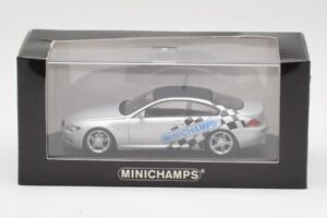 BMW M6 E63 IAA Frankfurt Hopea Minichamps 1:43 M6001 Metalli — kuva 4 / 4
