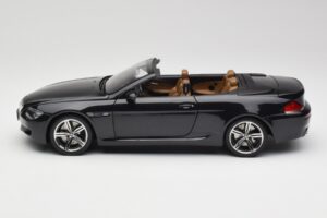 BMW M6 E64 Cabriolet Sapphire Black Kyosho 1:18 80430417424 Metalli — kuva 5 / 9