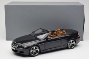BMW M6 E64 Cabriolet Sapphire Black Kyosho 1:18 80430417424 Metalli — kuva 9 / 9