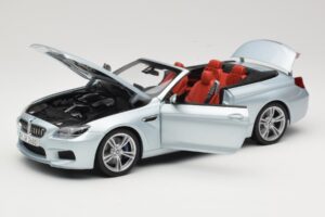 BMW M6 F12 Avoauto Silverstone Silver Paragon 1:18 8043225656 Metalli — kuva 2 / 8