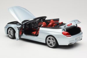 BMW M6 F12 Avoauto Silverstone Silver Paragon 1:18 8043225656 Metalli — kuva 5 / 8