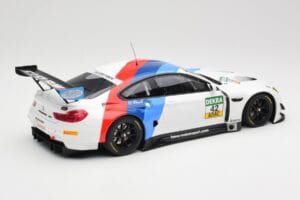 BMW M6 GT3 F13 #42 BMW Team Schnitzer R. Collard / P. Eng ADAC GT Masters Oschersleben 2017 Minichamps 1:18 155172652 Metalli — kuva 2 / 6