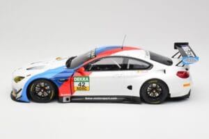 BMW M6 GT3 F13 #42 BMW Team Schnitzer R. Collard / P. Eng ADAC GT Masters Oschersleben 2017 Minichamps 1:18 155172652 Metalli — kuva 3 / 6