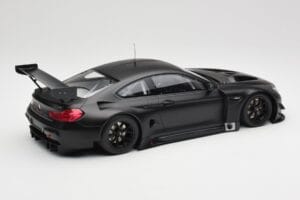 BMW M6 GT3 F13 Plain Body Version Matte Black Minichamps 1:18 155162610 Metalli — kuva 2 / 6