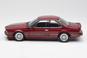 BMW M635 CSi E24 Karmin Punainen AUTOart 1:18 70528 Metalli — kuva 4 / 8