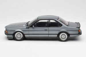 BMW M635 CSi E24 Shadow Line Delphin Metallic AUTOart 1:18 70529 Metalli — kuva 4 / 8