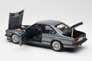 BMW M635 CSi E24 Shadow Line Delphin Metallic AUTOart 1:18 70529 Metalli — kuva 5 / 8
