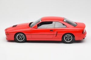 BMW M8 E31 Prototype Punainen Schuco 1:18 450020900 Metalli — kuva 3 / 6