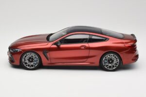 BMW M8 F91 Convertible Storm Bay Metallic Minichamps 1:18 110029020 Metalli — kuva 4 / 8
