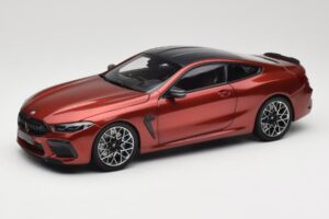 BMW M8 F91 Convertible Storm Bay Metallic Minichamps 1:18 110029020 Metalli