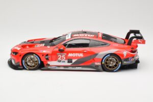 BMW M8 GTE RLL Racing #25 C. De Phillippi / B. Spengler Class Winners IMSA GP Road Atlanta 2020 Minichamps 1:18 155202995 Met — kuva 3 / 6