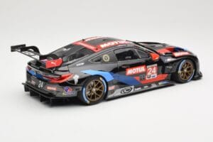 BMW M8 GTE RLL Racing #24 J. Edwards / J. Krohn IMSA GP Road Atlanta 2020 Minichamps 1:18 155202994 Metalli — kuva 2 / 6