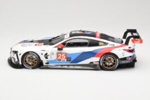 BMW M8 GTE Team RLL #25 C. De Phillippi / A. Farfus Class Winners 24 Hours of Daytona 2019 Minichamps 1:18 155192925 Metalli — kuva 3 / 6