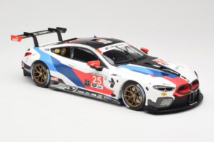 BMW M8 GTE Team RLL #25 C. De Phillippi / A. Farfus Class Winners 24 Hours of Daytona 2019 Minichamps 1:18 155192925 Metalli — kuva 4 / 6