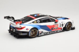 BMW M8 GTE Team RLL C. De Phillippi / B. Auberlen 2nd in Class 12 Hours of Sebring 2018 Minichamps 1:18 155182925 Metalli — kuva 2 / 6