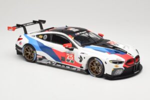 BMW M8 GTE Team RLL C. De Phillippi / B. Auberlen 2nd in Class 12 Hours of Sebring 2018 Minichamps 1:18 155182925 Metalli — kuva 4 / 6