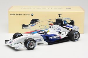 BMW Sauber F1.06 #16 N. Heidfeld Launch Version 2006 Minichamps 1:18 80430413183 Metalli — kuva 6 / 6