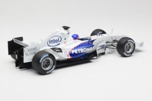 BMW Sauber F1.06 #17 J. Villeneuve Launch Version 2006 Minichamps 1:18 80430413184 Metalli — kuva 2 / 6
