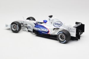 BMW Sauber F1.06 #17 J. Villeneuve Launch Version 2006 Minichamps 1:18 80430413184 Metalli — kuva 5 / 6