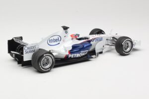 BMW Sauber F1.07 #10 R. Kubica Launch Version 2007 Minichamps 1:18 80430426995 Metalli — kuva 2 / 7