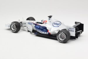BMW Sauber F1.07 #10 R. Kubica Launch Version 2007 Minichamps 1:18 80430426995 Metalli — kuva 5 / 7