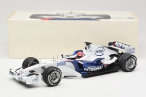 BMW Sauber F1.07 #10 R. Kubica Launch Version 2007 Minichamps 1:18 80430426995 Metalli — kuva 7 / 7