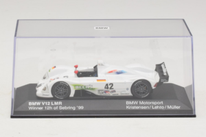 BMW V12 LMR #42 T. Kristensen / J.J. Lehto / J. Muller 24 Hours of Le Mans 1999 Minichamps 1:43 80429418137 Metalli — kuva 4 / 5