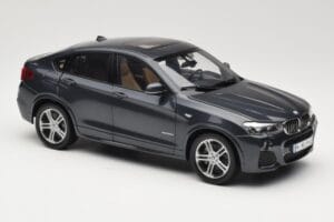 BMW X4 F26 Sophisto Grey Paragon 1:18 80432352461 Metalli — kuva 6 / 8